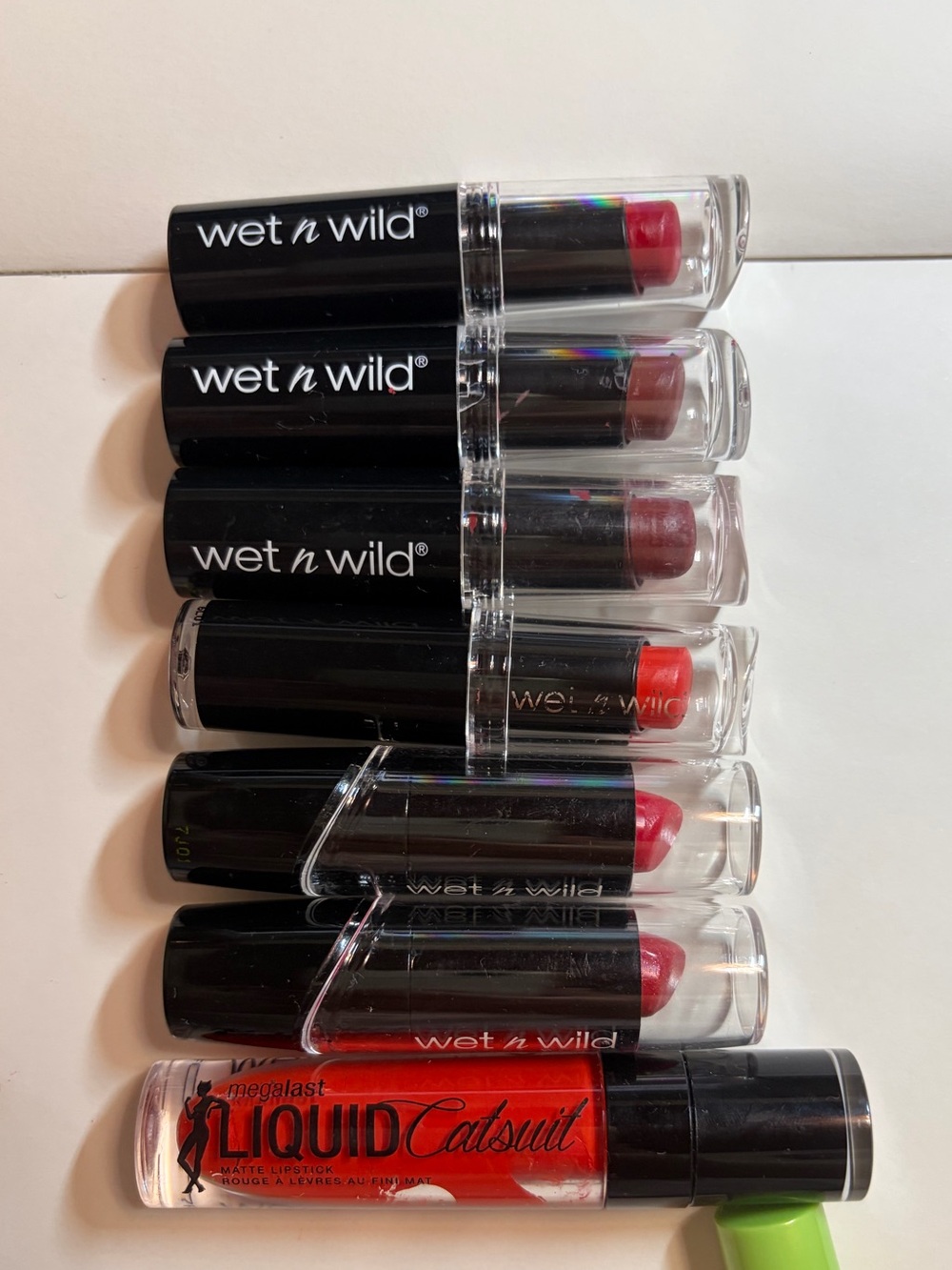 wet n wild Lipstick Bundle in Red and Deep Berry Shades